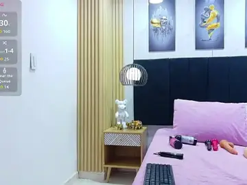 Cutepetitee  live sex cam