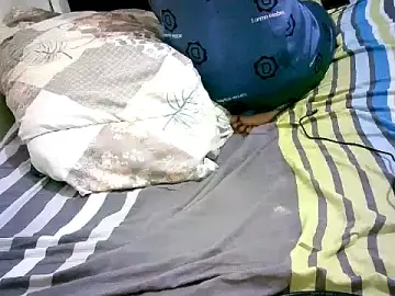 Honeypotsweet  live sex cam