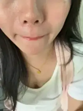 Luoli-b  live sex cam