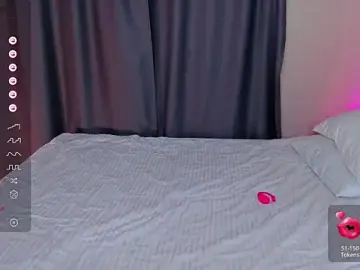 Skinny_sissss  live sex cam