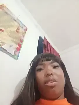 KeniagoldenX  live sex cam