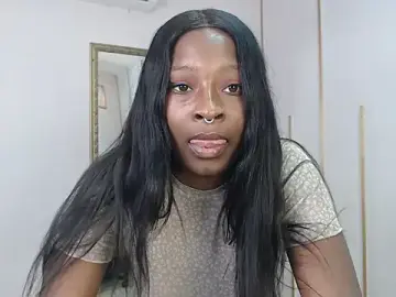 Nayariskaya  live sex cam