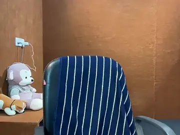 Smiley_Girl01  live sex cam