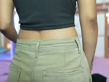 Kinkylittlegirll  live sex cam