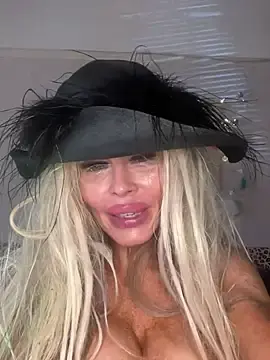 Pammybarbwire  live sex cam