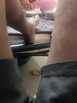 Whitelady15  live sex cam