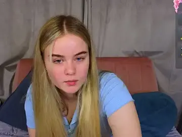 Caroline__white  live sex cam