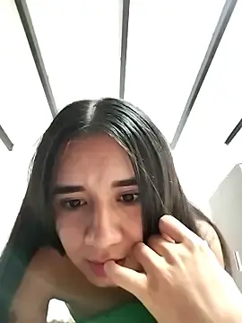 Dayasweet23  live sex cam