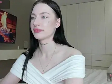JenniferQueen11  live sex cam