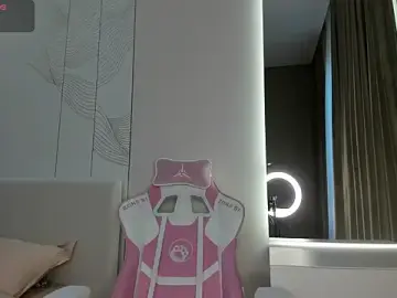 JenniferQueen11  live sex cam