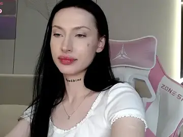 JenniferQueen11  live sex cam