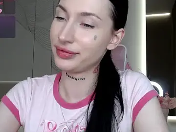 JenniferQueen11  live sex cam