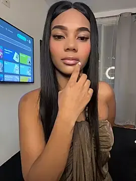Savannahfisher  live sex cam
