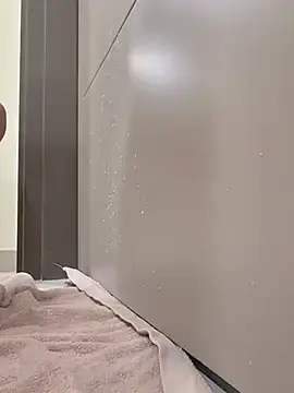 SpicyVicky  live sex cam