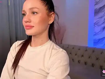Aria_Mila  live sex cam