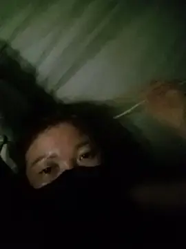 Bling-pusy  live sex cam