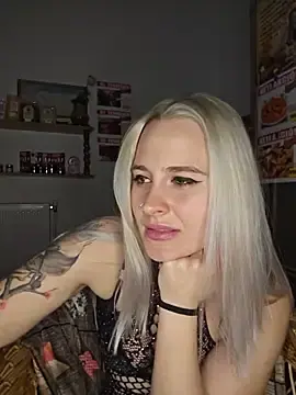 ChristinaWheeled11  live sex cam