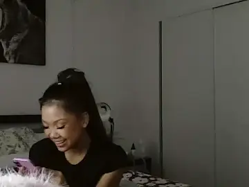 CryptoCamGirl  live sex cam
