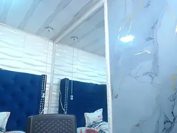 SalmaTits  live sex cam