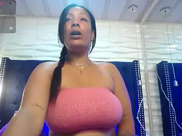 SalmaTits  live sex cam