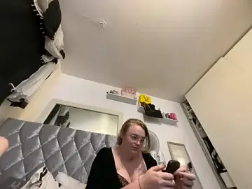 Violetsinxx  live sex cam