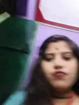 Mohni_bhabiji  live sex cam