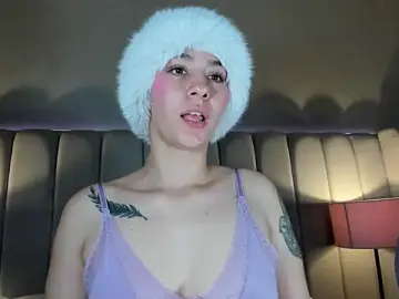 Raven1fox  live sex cam