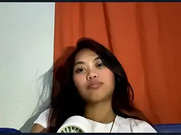 YettaMuch  live sex cam