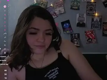 YummyTira  live sex cam