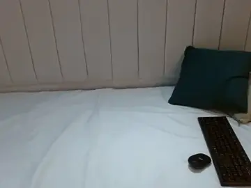 Madame_gold  live sex cam