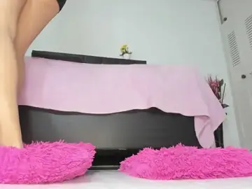 Martinaclark  live sex cam