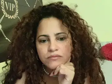 Elanavarro  live sex cam