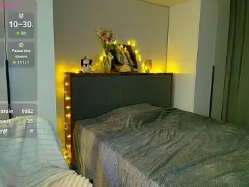 Mad1en  live sex cam