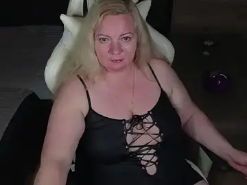 MolligSpielle  live sex cam