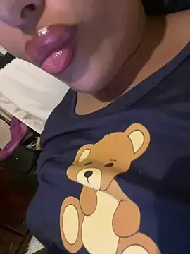 Sexlove1xo  live sex cam