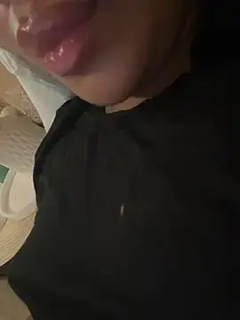 Sexlove1xo  live sex cam