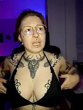 Divine_eve  live sex cam