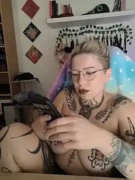 Divine_eve  live sex cam