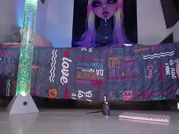 Miaa-lee  live sex cam