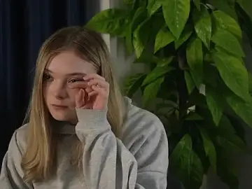 CorrinaKary  live sex cam