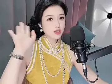 Momo-Wow  live sex cam