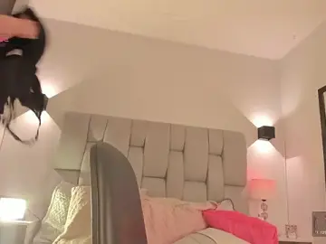 Seraphyne666  live sex cam