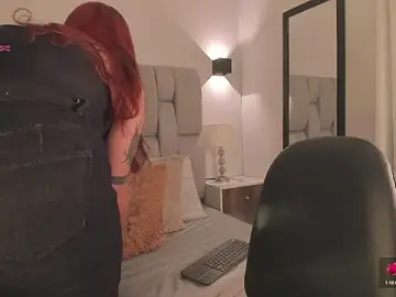 Seraphyne666  live sex cam