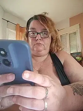 Diosacurvy1984  live sex cam