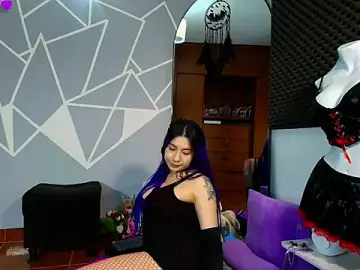 Karlamoon23  live sex cam