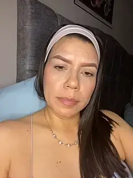 Martina_contreras  live sex cam