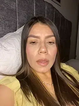 Martina_contreras  live sex cam