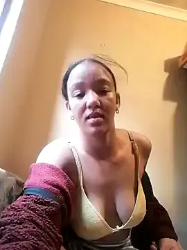 Cutegirlforreal  live sex cam