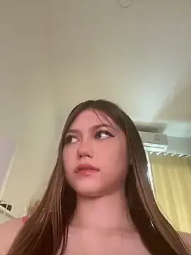 Finally18Cicii  live sex cam