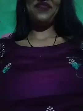 Shining4moon  live sex cam